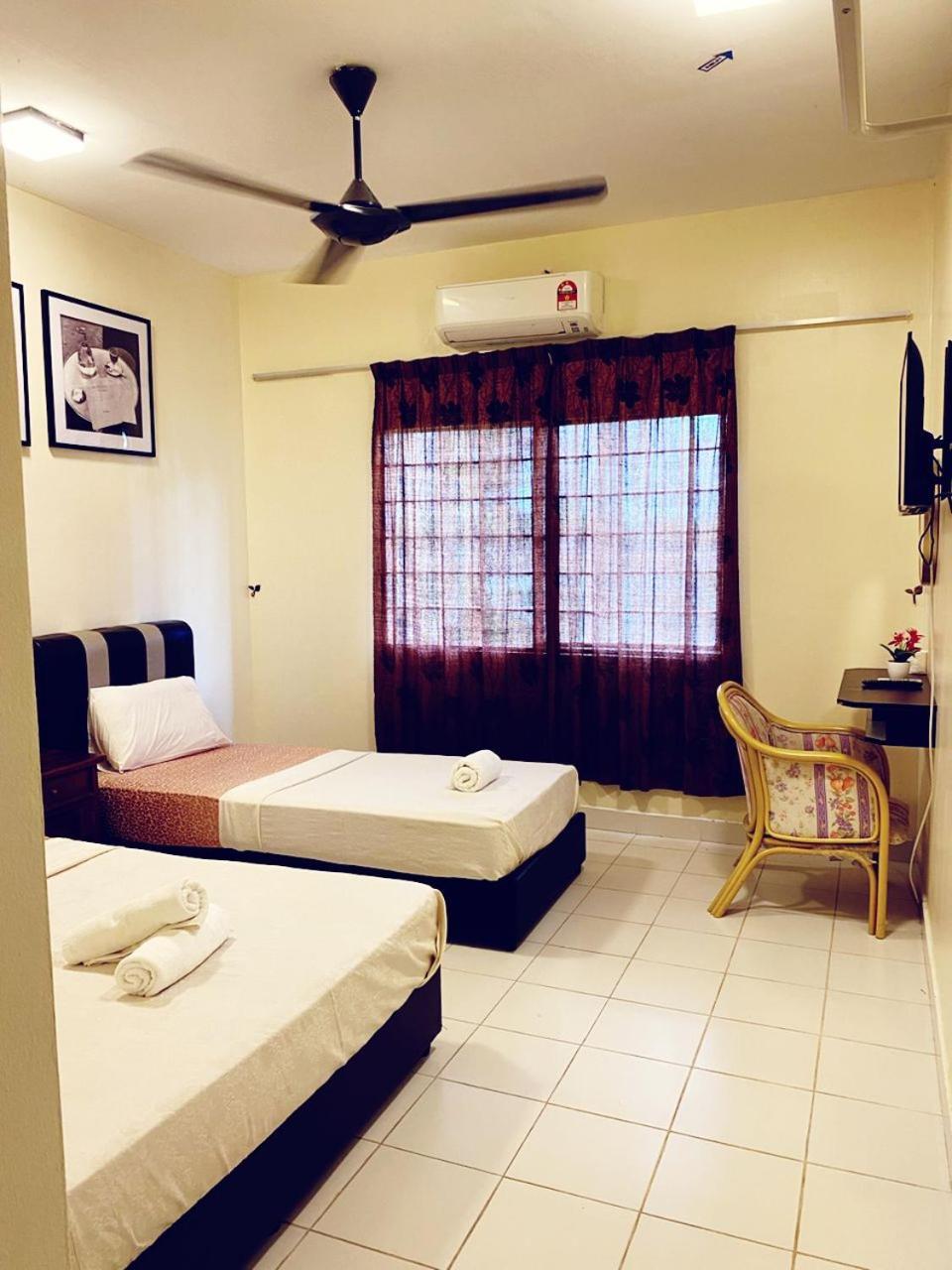 Pd Lagoon Resort Port Dickson Esterno foto
